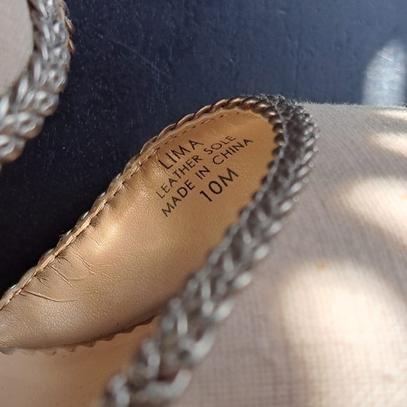 Tahari Lima Sling Back Heeled Sandals   Size 10M - Picture 12 of 14